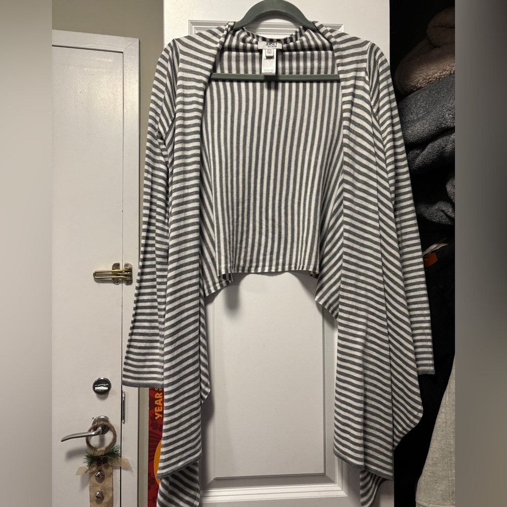 Jacob Striped Gray and White Open Cardigan